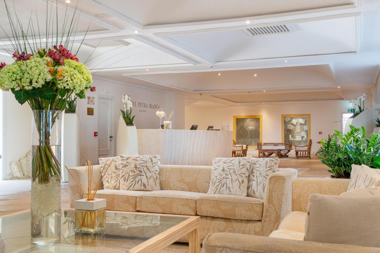 Petra Bianca Hotel 4*
