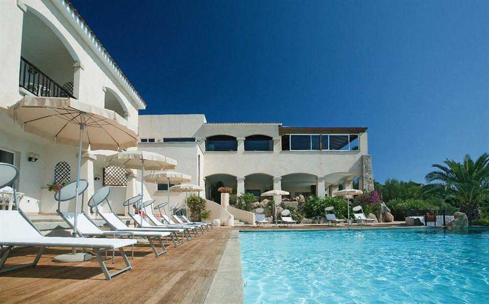 Hotel Petra Bianca