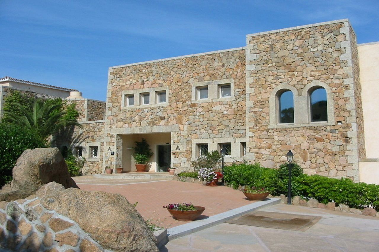 Hotel Petra Bianca