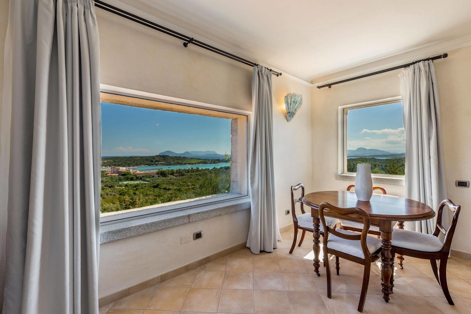Petra Bianca Porto Cervo