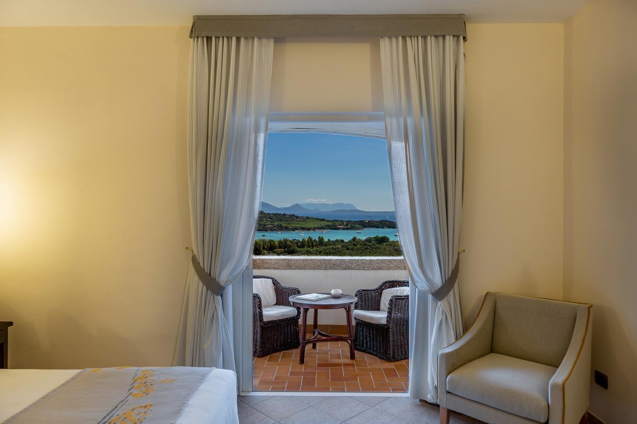 Hotel Petra Bianca 4*